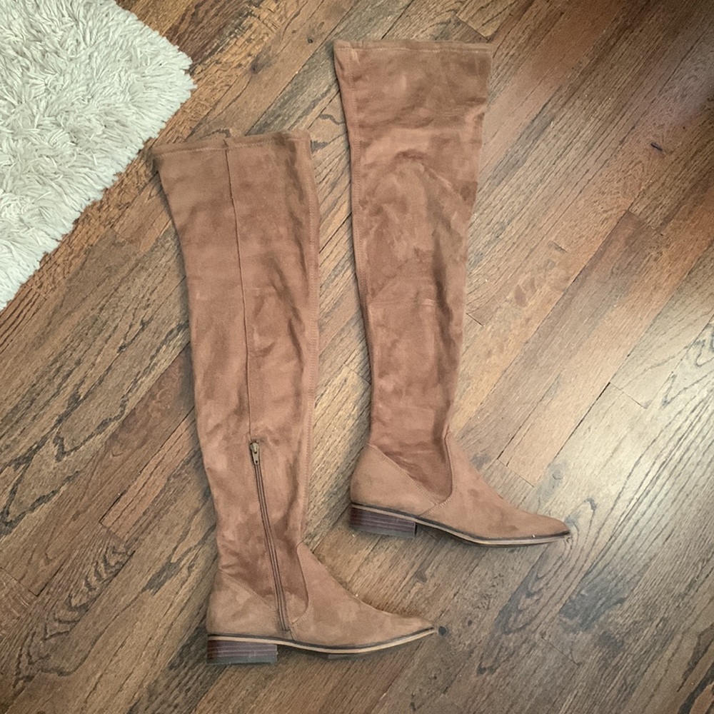 Aldo- Elinna Faux brown suede over the knee boot, size 9. Gently worn!